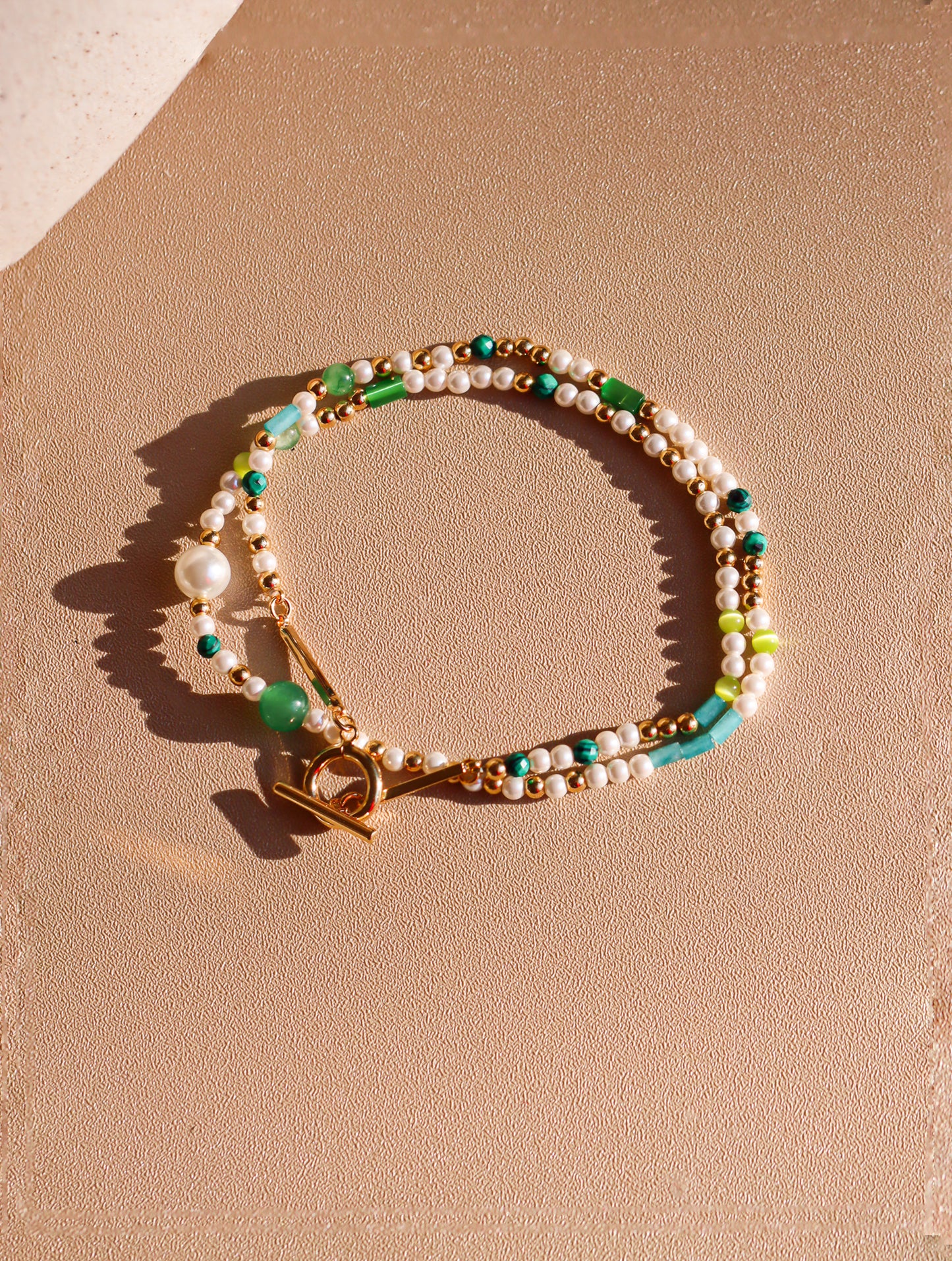 Natural Stone and Pearls Necklace