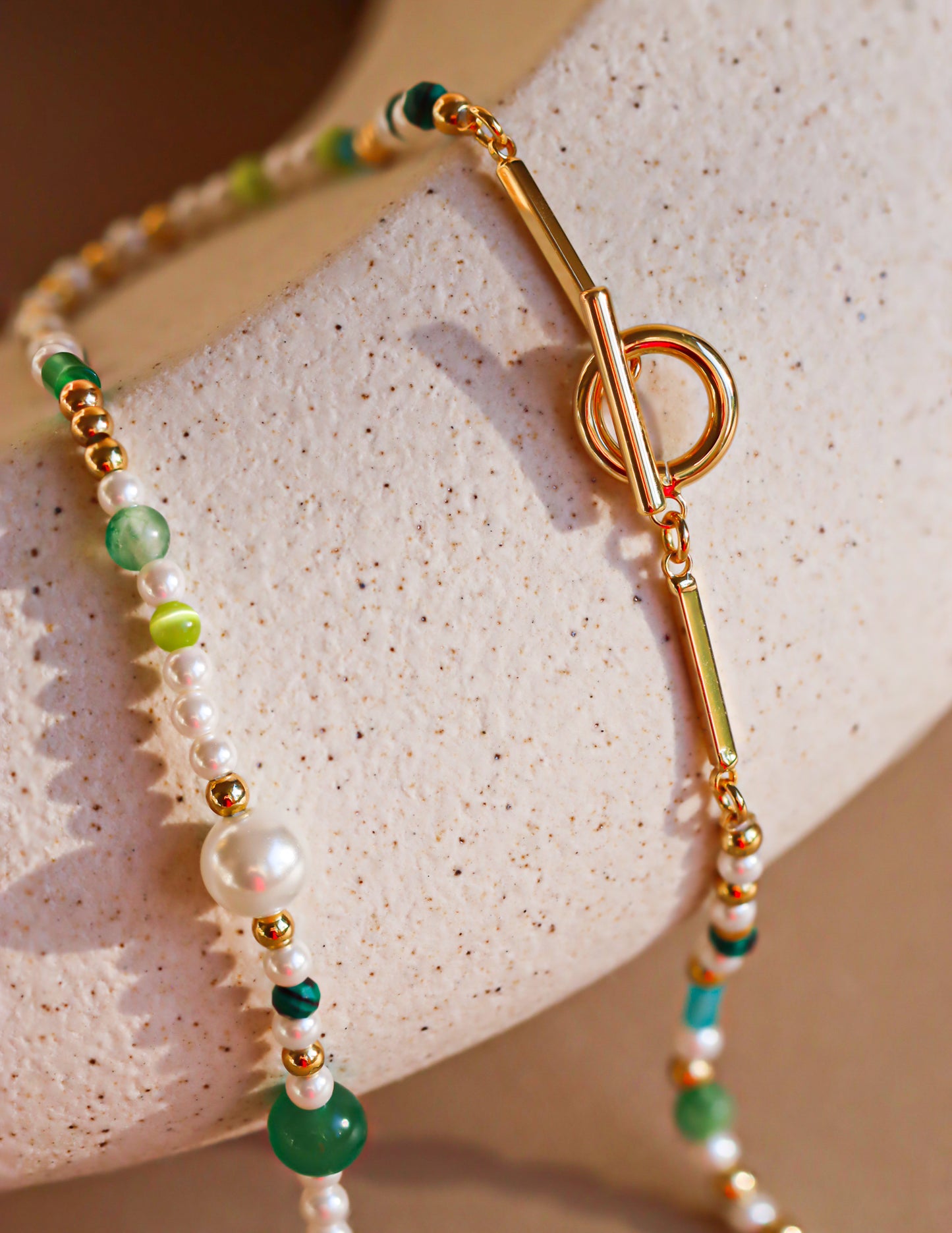 Natural Stone and Pearls Necklace