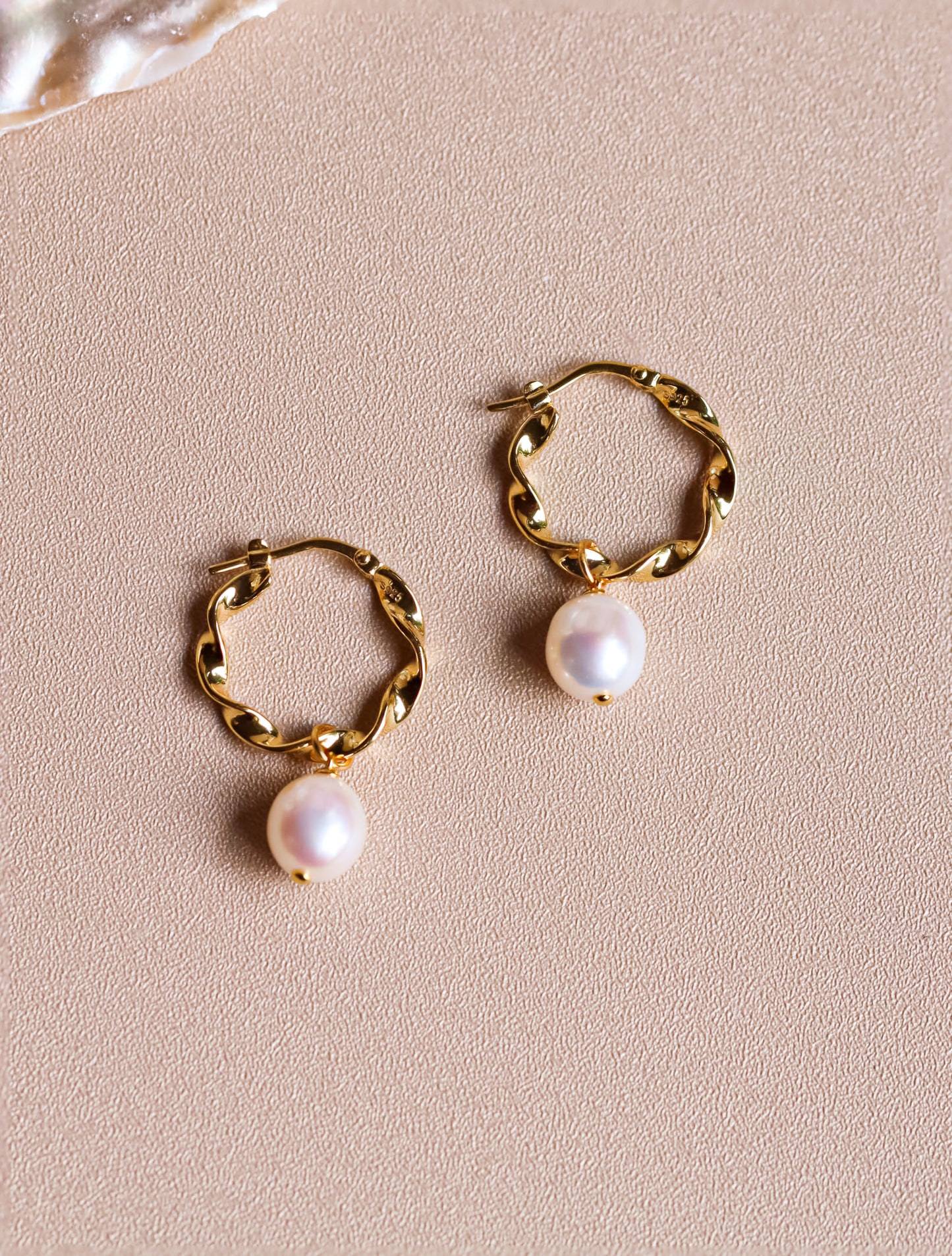 Pearly Ballet Small Hoops