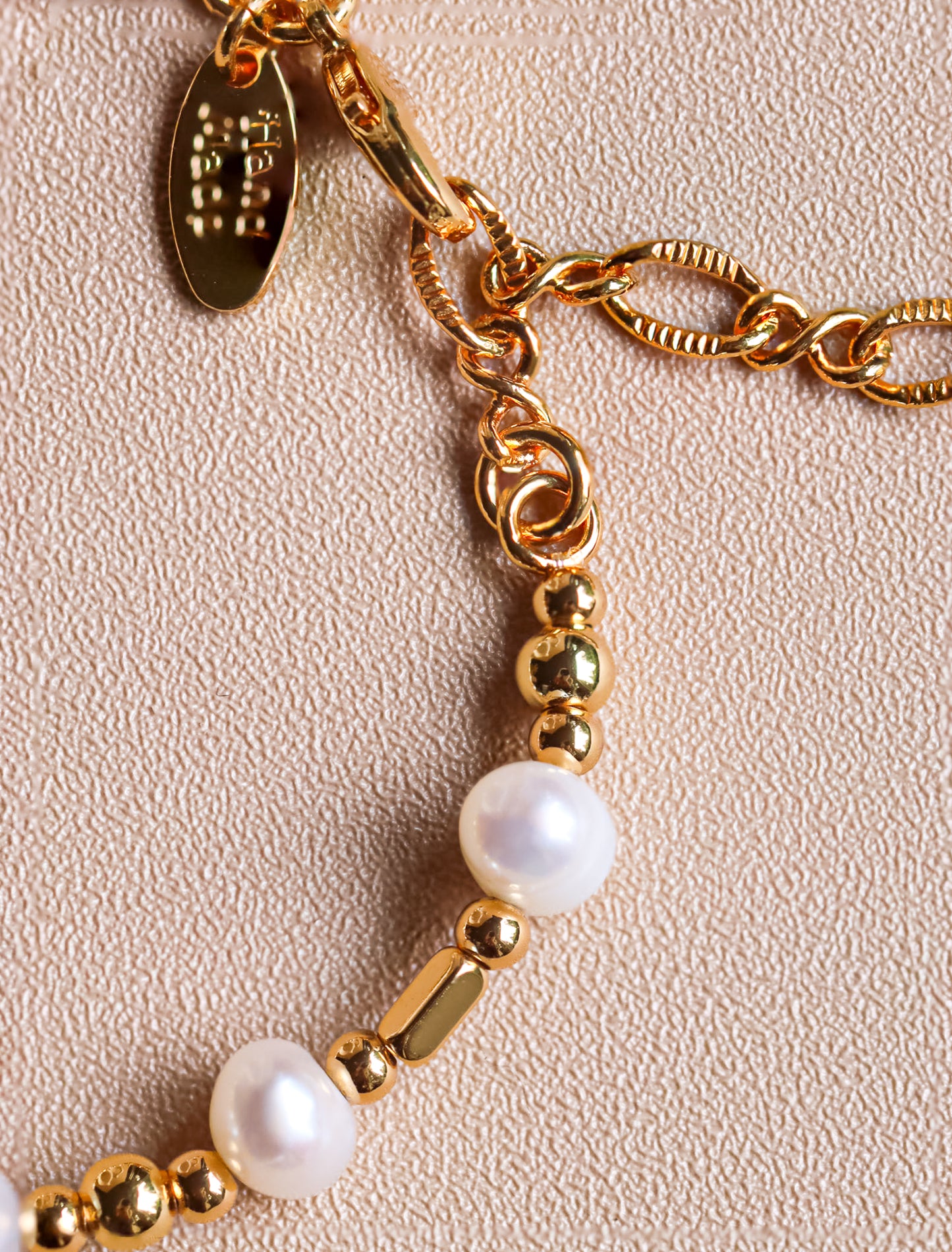 Pearly Beads Bracelet