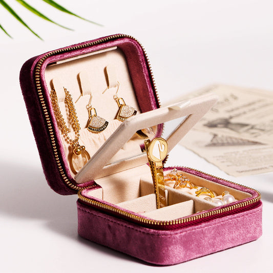 Small Square Velvet Jewelry Storage Box Ring Holder | Traveller