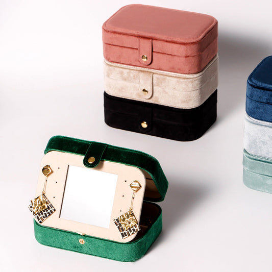 Medium Rectangle Velvet Jewelry Storage Box Ring Holder | Traveller