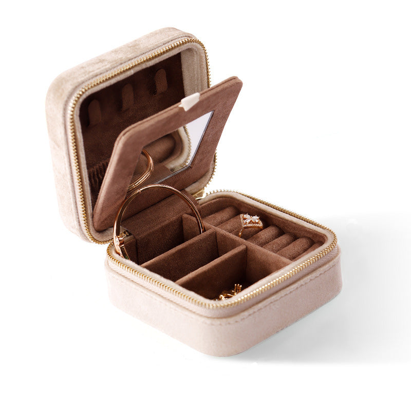 Small Square Velvet Jewelry Storage Box Ring Holder | Traveller