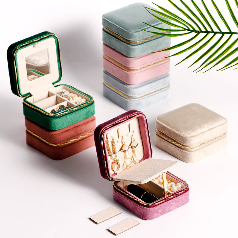 Small Square Velvet Jewelry Storage Box Ring Holder | Traveller