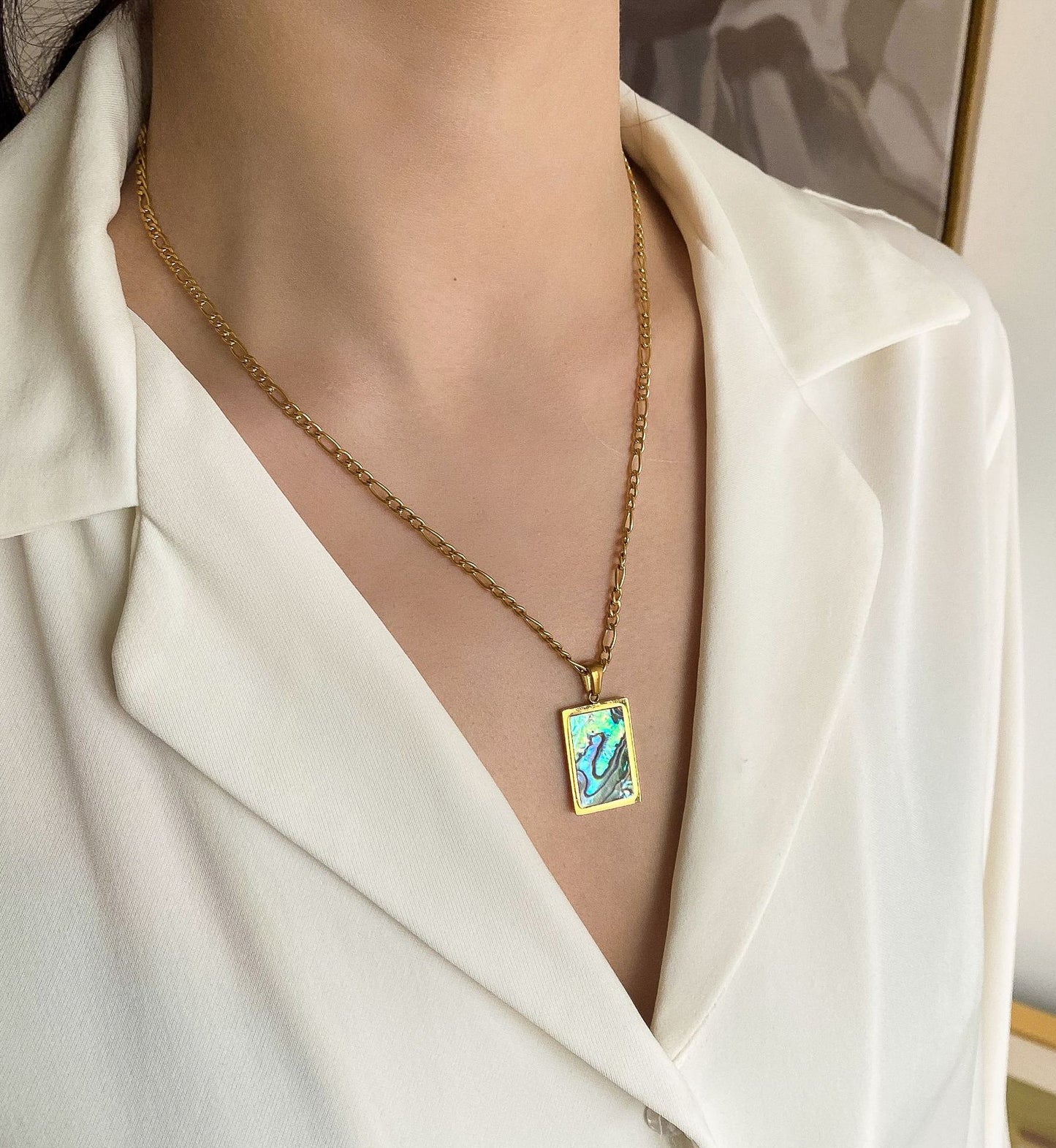 Abalone Pendant Dark Glow Necklace
