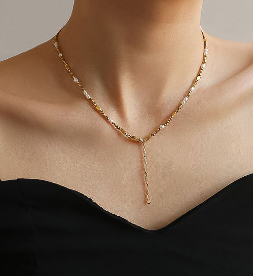 Thin Golden Pearls Necklace