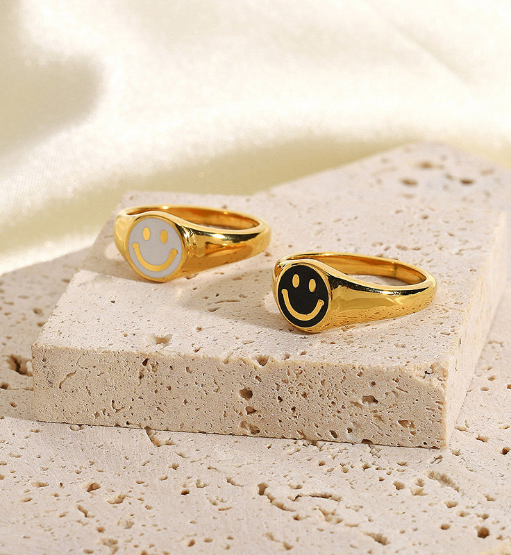 Smile Enamel Statement Ring