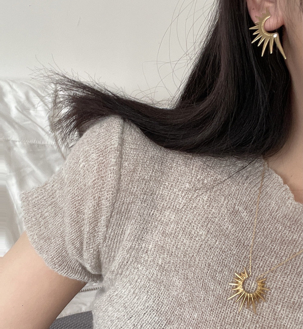 Solar Wind Necklace